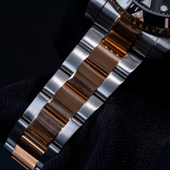 Richman Gold Aviator Watch for Men
