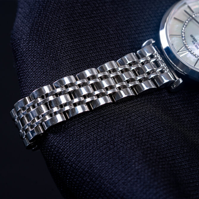 iNFINITY Queen De Paris Watch for Women