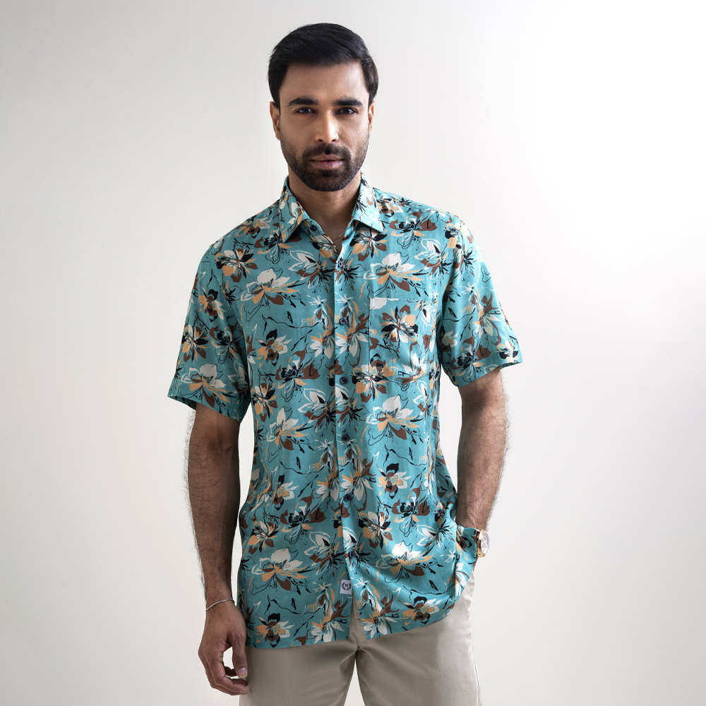 Richman Men’s Half Sleeve Pastel Printed Hawai Shirt