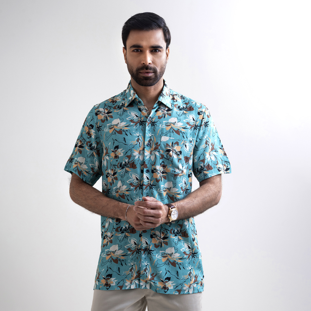 Richman Men’s Half Sleeve Pastel Printed Hawai Shirt