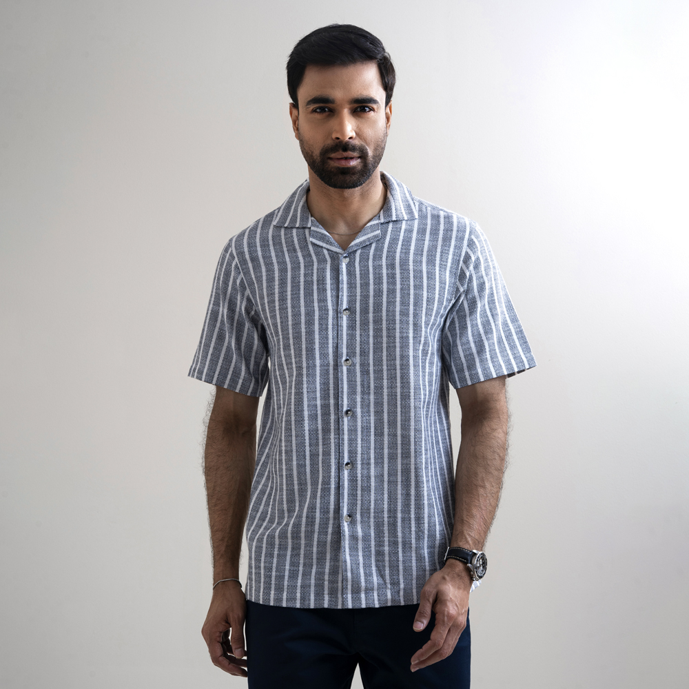 Richman Men's Half Sleeve Off-White Stipe Printed Hawai Shirt